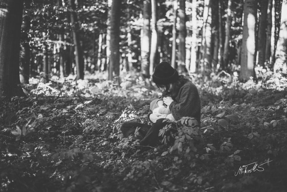 Fotograf Matthes Trettin - Stillshooting Marissa im Wald auf Rügen
